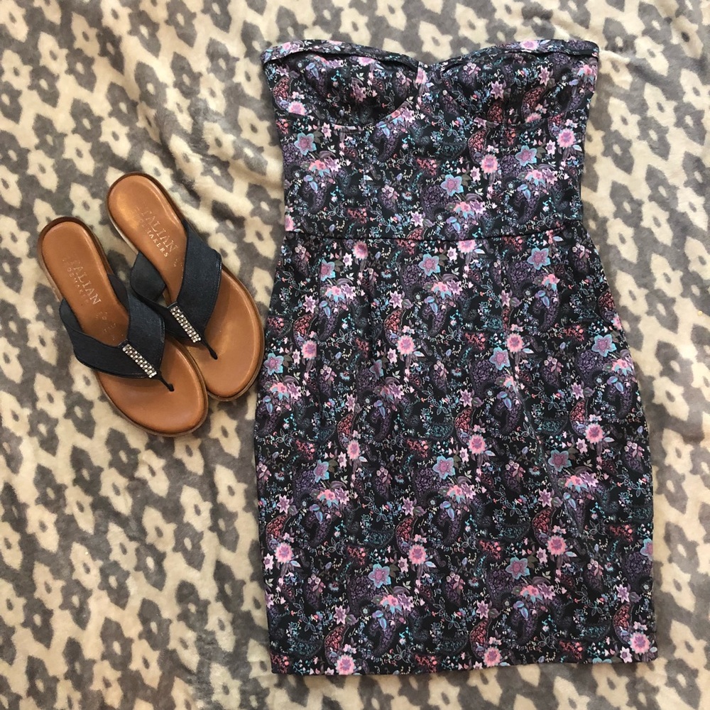 Aritzia Talula Floral Strapless Mini Dress
